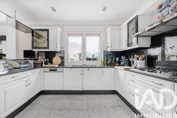 Maison à vendre 7 pièces 162 m² Sartrouville