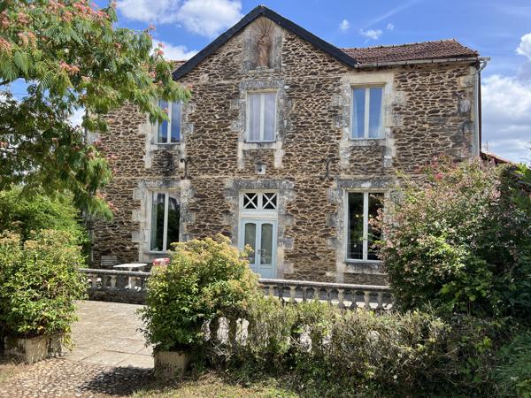 Maison à vendre à Thiviers (24800) - Dordogne