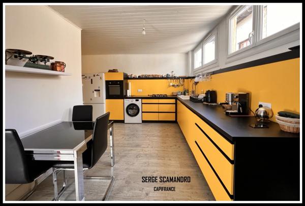 A vendre BOULOGNE SUR GESSE (31)- immeuble avec local professionel 65 m² et appartement 130 m² -2 chambres terrasse + local professionel 65 m²