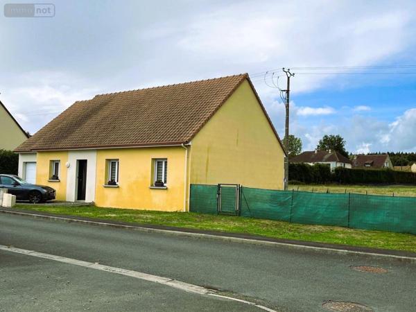 Maison à vendre à Sainte-Jamme-sur-Sarthe dans la Sarthe (72380), ref : 72126-3087