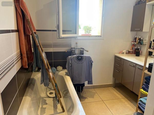 Maison à vendre à Sainte-Jamme-sur-Sarthe dans la Sarthe (72380), ref : 72126-3087