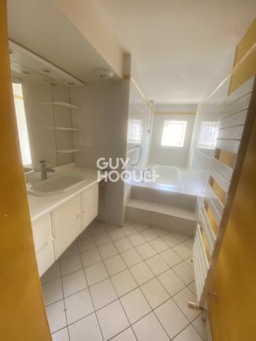 APPARTEMENT À LOUER DE 3 PIÈCES DE 85,25 M²