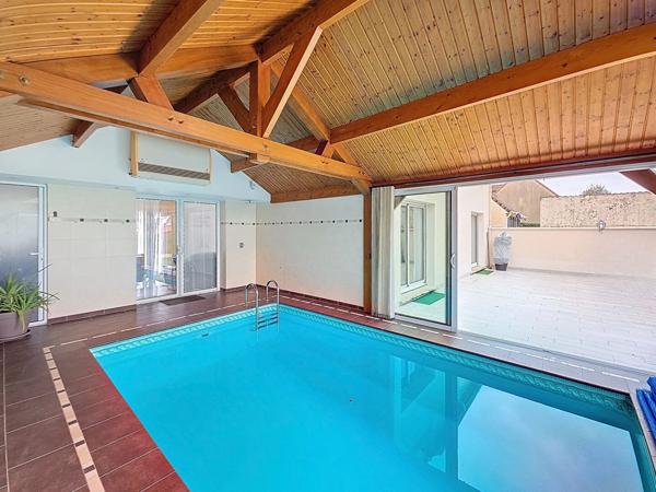 Belle maison de 180m² sur sous-sol, terrain de 500m² à ISSOU