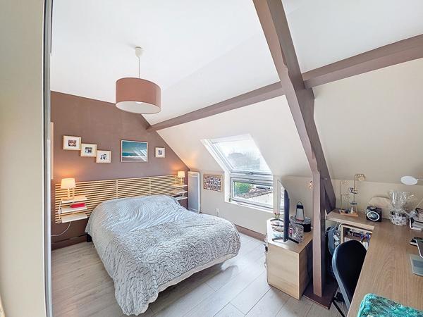 Belle maison de 180m² sur sous-sol, terrain de 500m² à ISSOU