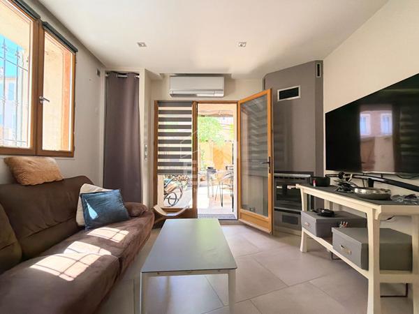 A VENDRE EN EXCLUSIVITE 84120 PERTUIS MAISON DE VILLE TYPE 3 PIECES DE 45M² AVEC COUR INTERIEUR