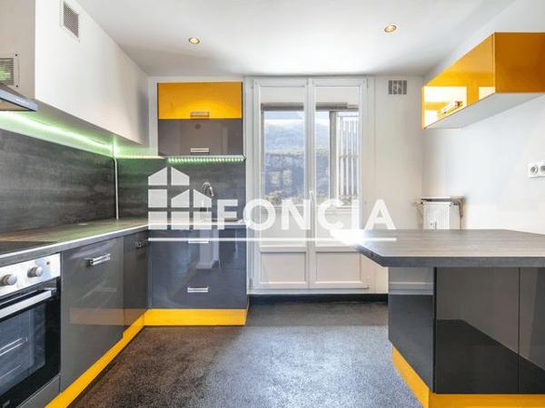À vendre Appartement 3 pièces 56 m² - Le Pont-de-claix 38800