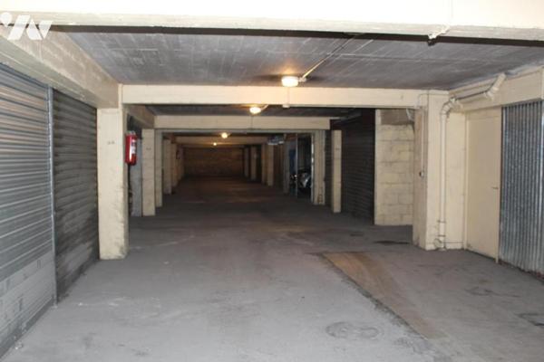 MONTROUGE - BOX 1 PLACE - SOUS-SOL