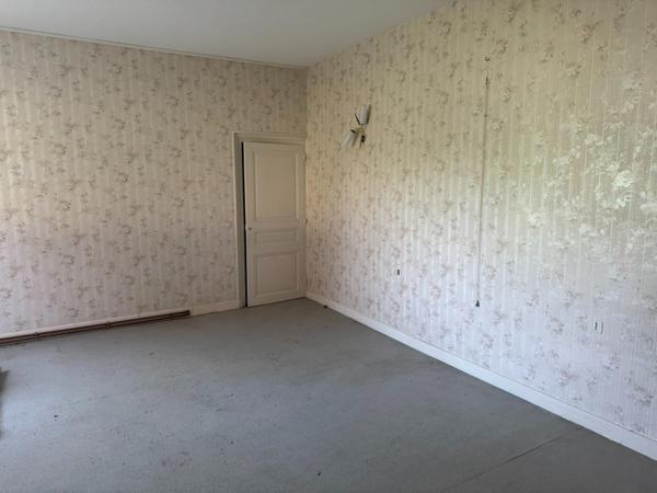 Maison de charme aux volumes impressionnants