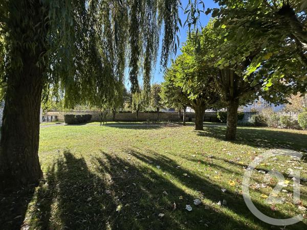 Appartement à vendre  5 pièces - 74,79 m2 FONTAINEBLEAU - 77