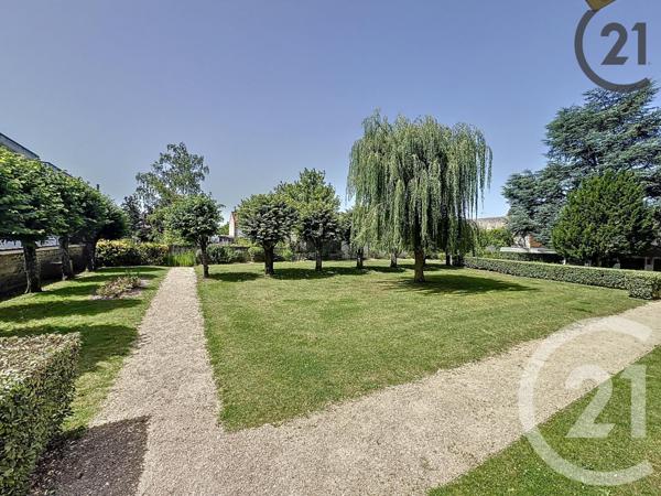 Appartement à vendre  5 pièces - 74,79 m2 FONTAINEBLEAU - 77