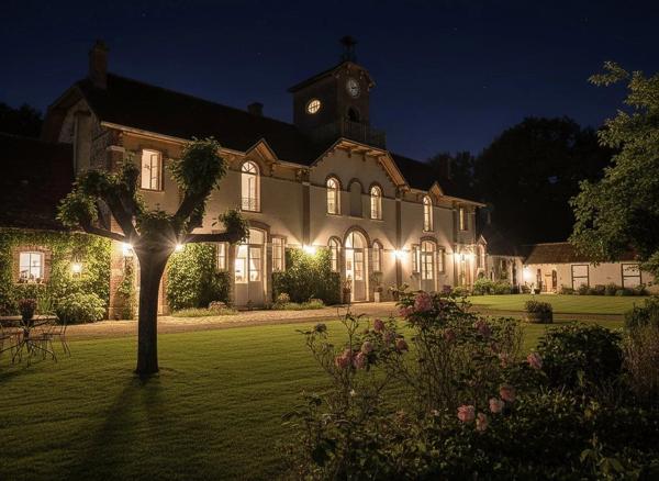 Vente                                                      Maison
                        
                                         400 m2                     à Chartres