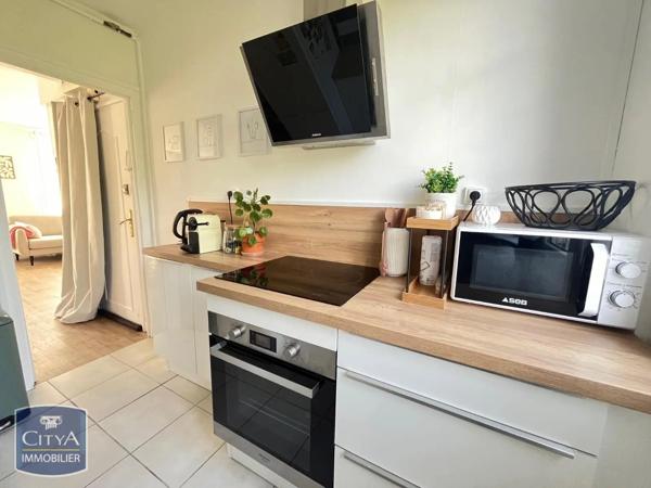 Appartement à louer 4 pièces 60.51m² Bourges (18000)
