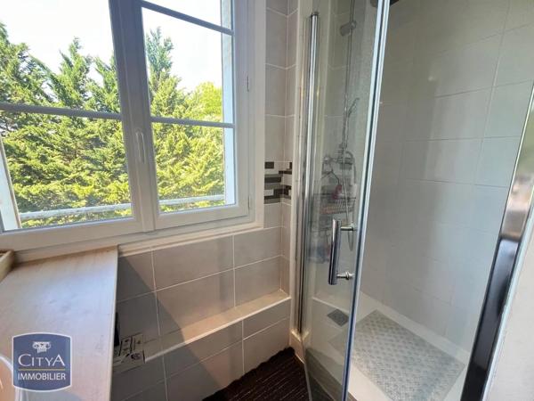 Appartement à louer 4 pièces 60.51m² Bourges (18000)