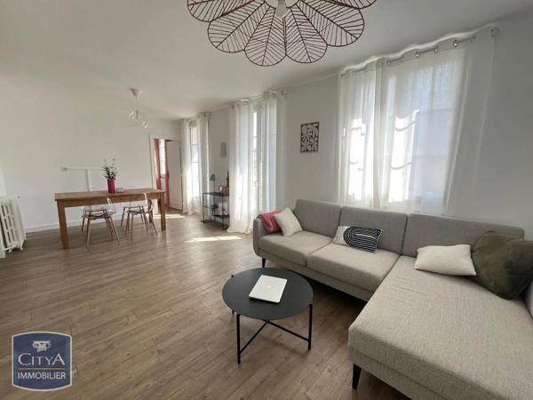 Appartement à louer 4 pièces 60.51m² Bourges (18000)