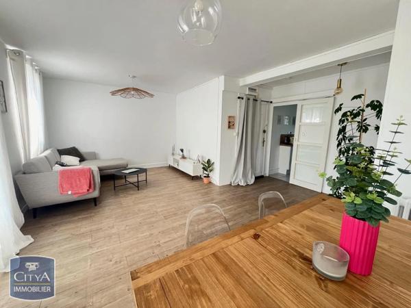 Appartement à louer 4 pièces 60.51m² Bourges (18000)