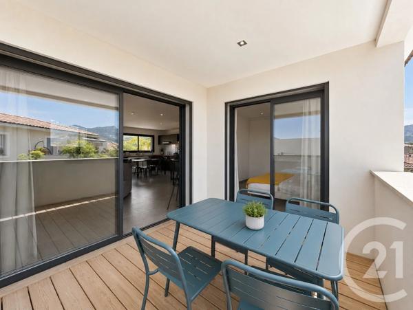 Maison à vendre  8 pièces - 197,42 m 2   CALENZANA  - 202
