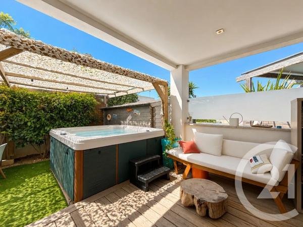 Maison à vendre  8 pièces - 197,42 m 2   CALENZANA  - 202