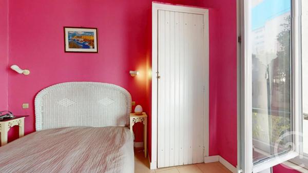 Appartement F2 à vendre  2 pièces - 49,03 m 2   BIARRITZ  - 64