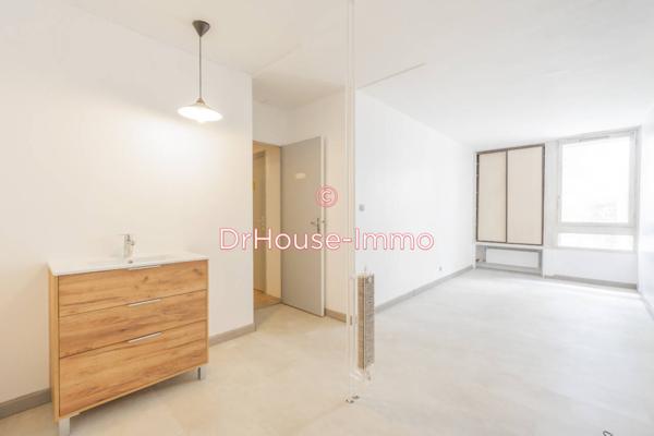 Bureau à louer 1 pièce de 19 m²