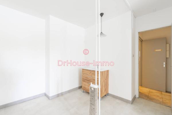 Bureau à louer 1 pièce de 19 m²