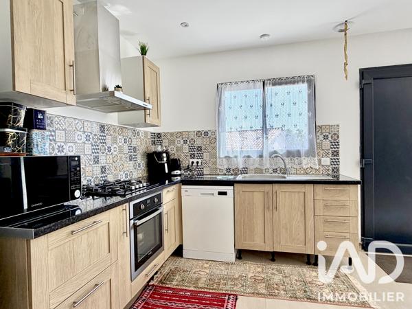 Maison à vendre 4 pièces 115 m² Saint-Hippolyte-du-Fort