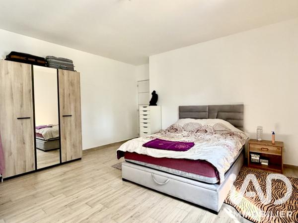 Maison à vendre 4 pièces 115 m² Saint-Hippolyte-du-Fort