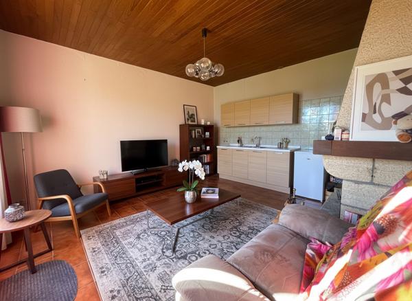 Ferme avec dépendances et grand terrain à Longages