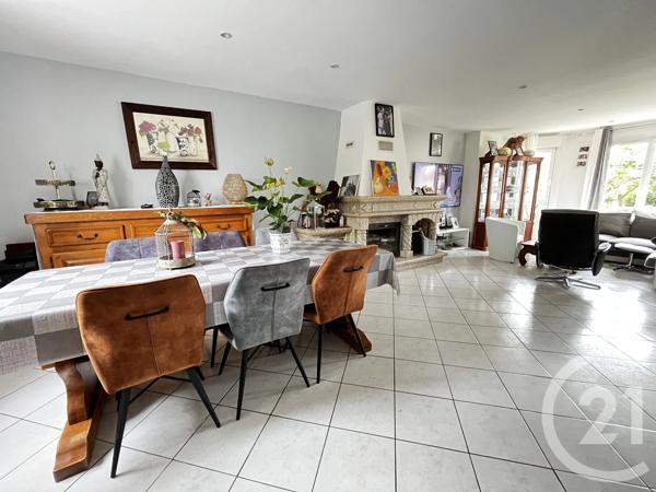Maison à vendre  7 pièces - 148 m 2   AUNEAU BLEURY ST SYMPHORIEN  - 28