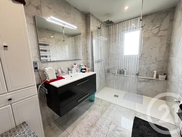 Maison à vendre  7 pièces - 148 m 2   AUNEAU BLEURY ST SYMPHORIEN  - 28
