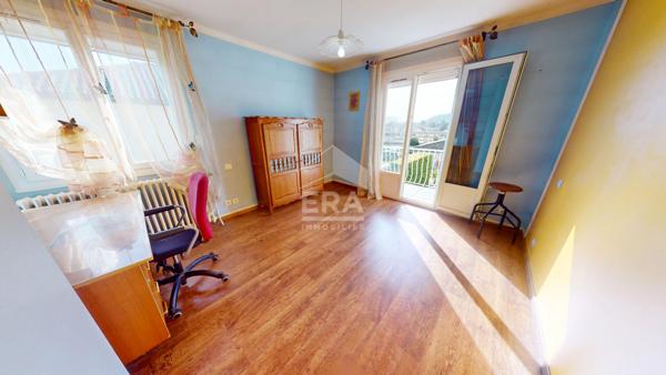 Maison Lagnieu 10 pièce(s) 219 m2