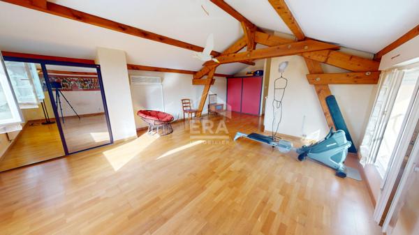 Maison Lagnieu 10 pièce(s) 219 m2