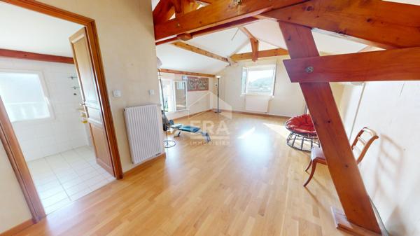 Maison Lagnieu 10 pièce(s) 219 m2