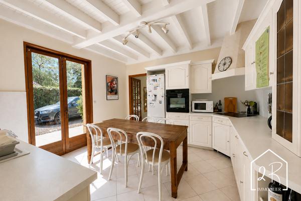 Villa de 160 m² habitables sur un terrain de 1090 m²