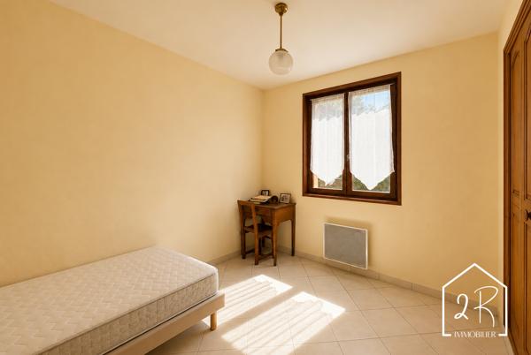 Villa de 160 m² habitables sur un terrain de 1090 m²