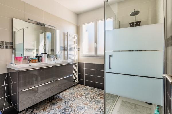 Maison à vendre |  Trélissac |  8 pièces | 168 m²