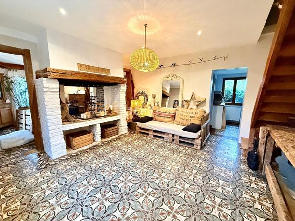 Vente Maison224,5 m² - 8 Pièces - BOURG ACHARD (27310)