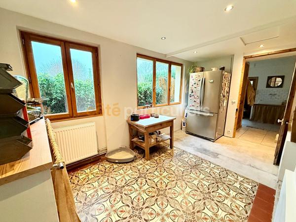 Vente Maison224,5 m² - 8 Pièces - BOURG ACHARD (27310)