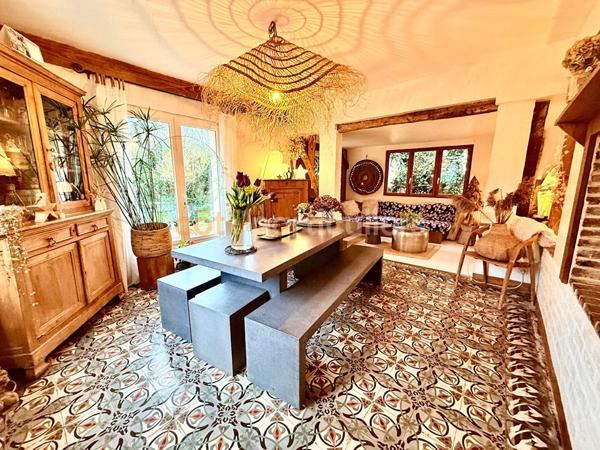 Vente Maison224,5 m² - 8 Pièces - BOURG ACHARD (27310)