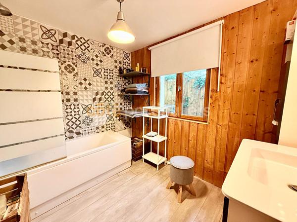 Vente Maison224,5 m² - 8 Pièces - BOURG ACHARD (27310)