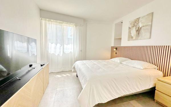 Appartement à vendre    3 pièces • 66 m2 Cannes