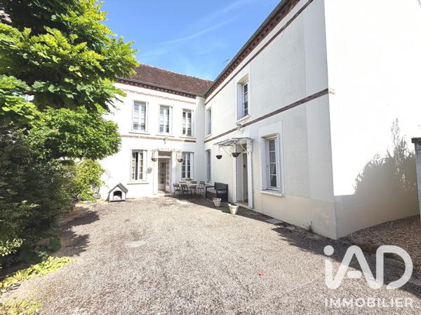 Maison à vendre 6 pièces 190 m² Thorigny-sur-Oreuse