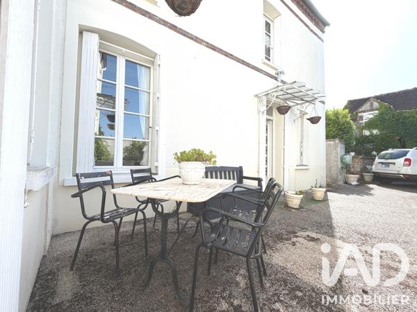 Maison à vendre 6 pièces 190 m² Thorigny-sur-Oreuse