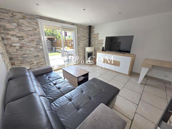 Maison
                                                                                                                                                                                                                                                                                                                        3 pièce(s)                                                                                                                                                                                                          2 chambre(s)                                                                                                                                                                                                          62  m²