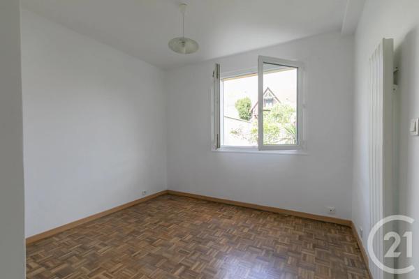 Maison à vendre  9 pièces - 255,96 m 2   CHAMPIGNY SUR MARNE  - 94