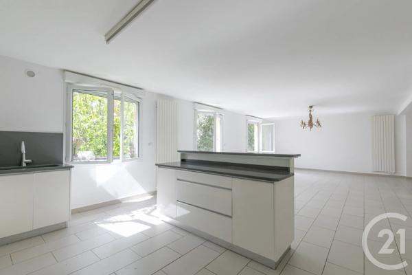 Maison à vendre  9 pièces - 255,96 m 2   CHAMPIGNY SUR MARNE  - 94