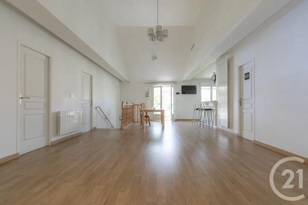 Maison à vendre  9 pièces - 255,96 m 2   CHAMPIGNY SUR MARNE  - 94