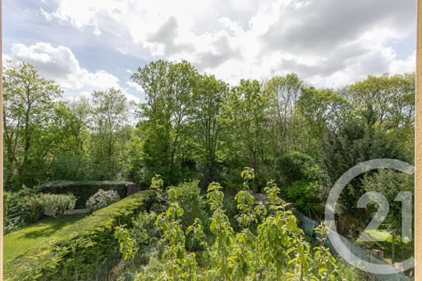 Maison à vendre  9 pièces - 255,96 m 2   CHAMPIGNY SUR MARNE  - 94