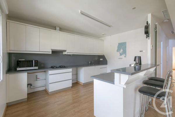 Maison à vendre  9 pièces - 255,96 m 2   CHAMPIGNY SUR MARNE  - 94