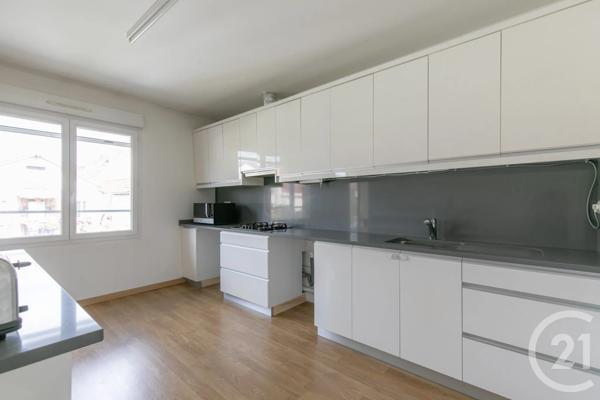Maison à vendre  9 pièces - 255,96 m 2   CHAMPIGNY SUR MARNE  - 94