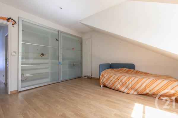 Maison à vendre  9 pièces - 255,96 m 2   CHAMPIGNY SUR MARNE  - 94